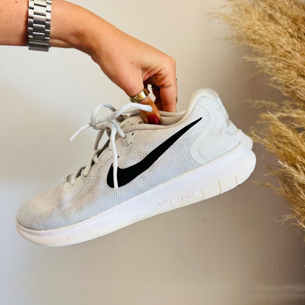 NIKE Free RN 2017 White Black Grey Logo Woven Lace Up $120 Running Gym Shoes 9 - Picture 5 of 12